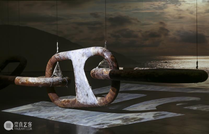 梁绍基:万变之器,不变之道 BAZAAR ART 梁绍基 公众 时尚芭莎艺术http: biz MjM1NDQ5NjE0MQ==时间 古今 城市 经历 历史 往事 崇真艺客